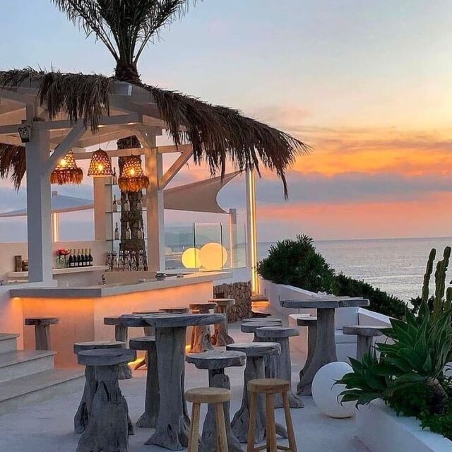 What an incredible view 😍

#travel #travelphotography #travelgram #travelblogger #travelling #instatravel #traveling #traveller #traveler #travels #travelblog #wanderlust #ig #trip #travelingram #traveladdict #photography #traveltheworld #photooftheday #travellife #travelphoto #travelpics #instagood #beautifuldestinations #travelholic #nature #travelers #travellers #igtravel #travelpic