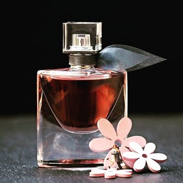 What do you think about this Perfume?❤️❤️#best#perfume#amazing#fragrance#longtime#aroma#mild#love#beautifulpackaging
